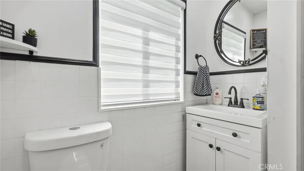 7276 Summitrose Street Tujunga, CA 91042