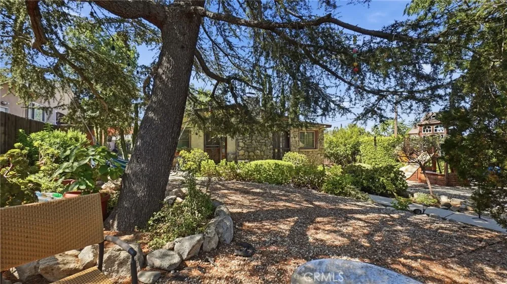 7276 Summitrose Street Tujunga, CA 91042