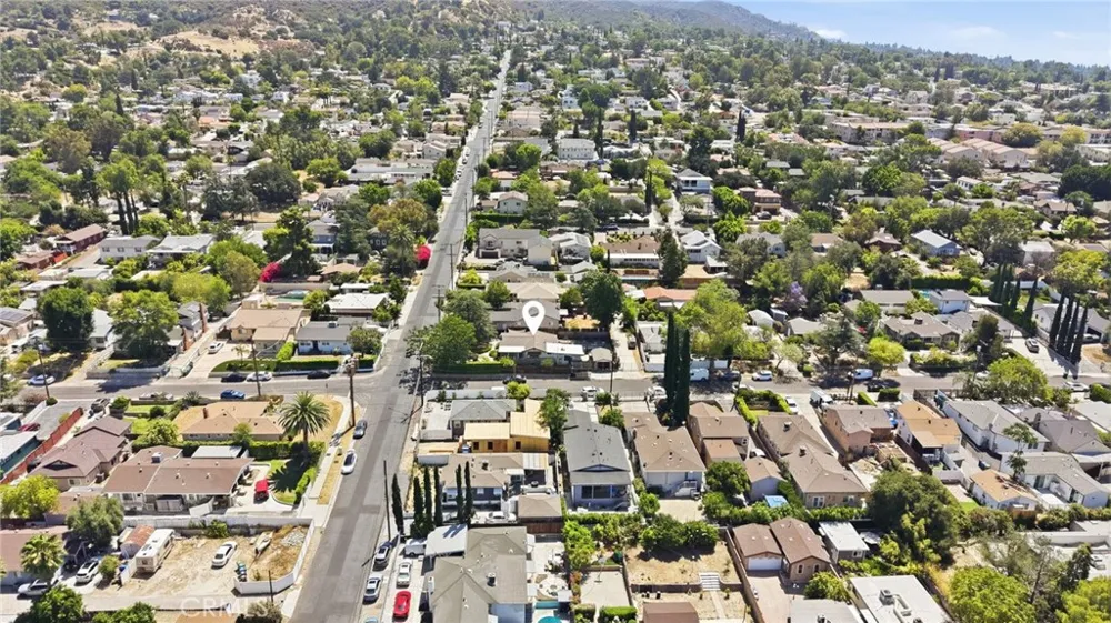 7276 Summitrose Street Tujunga, CA 91042