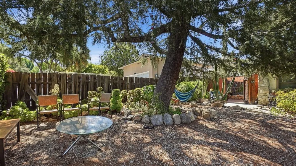 7276 Summitrose Street Tujunga, CA 91042
