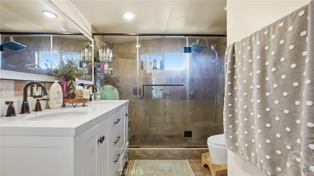 7276 Summitrose Street Tujunga, CA 91042