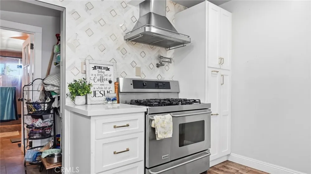 7276 Summitrose Street Tujunga, CA 91042