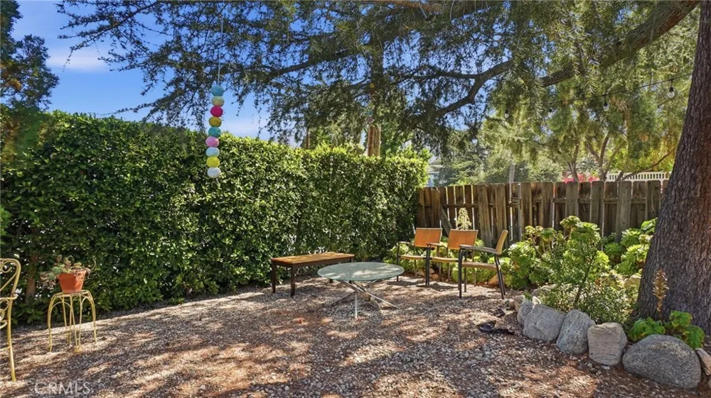 7276 Summitrose Street Tujunga, CA 91042