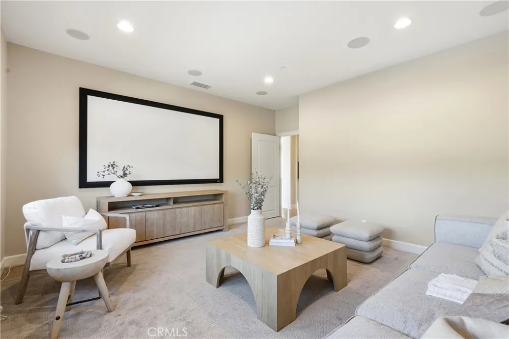 31800 Paseo Tarazona San Juan Capistrano, CA 92675