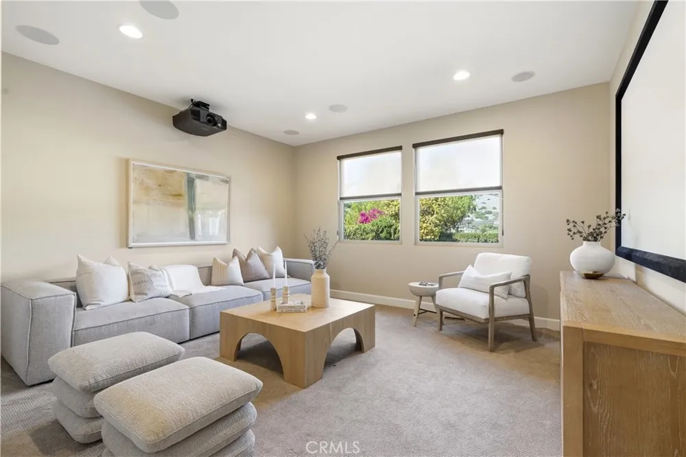 31800 Paseo Tarazona San Juan Capistrano, CA 92675
