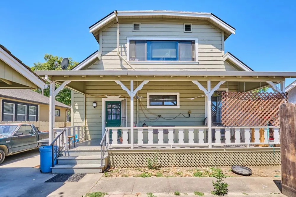849 Monterey Street Hollister, CA 95023