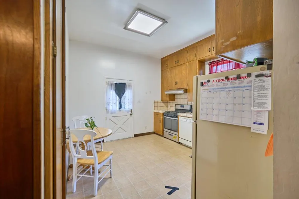 849 Monterey Street Hollister, CA 95023