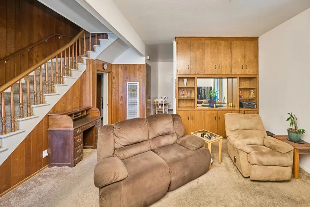 849 Monterey Street Hollister, CA 95023