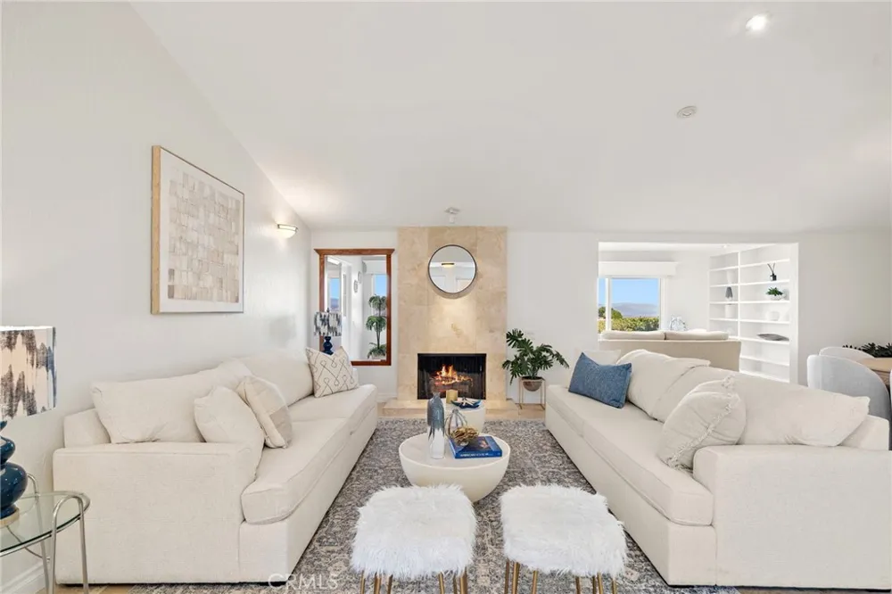 30982 Lucia Lane Laguna Niguel, CA 92677