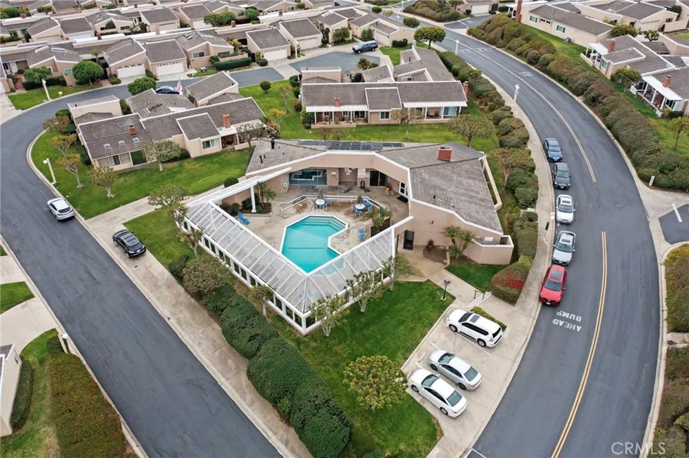 30982 Lucia Lane Laguna Niguel, CA 92677