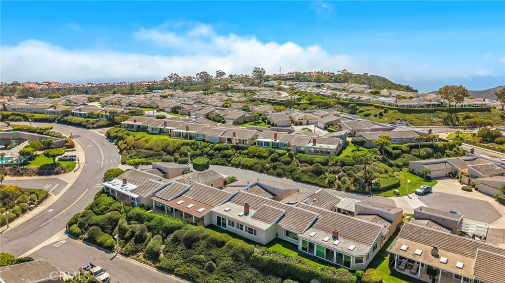 30982 Lucia Lane Laguna Niguel, CA 92677
