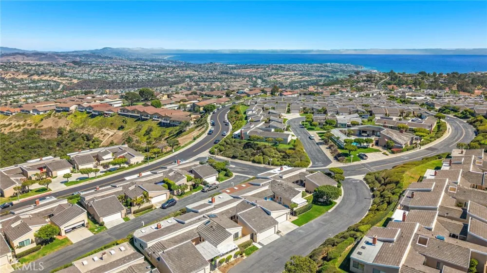 30982 Lucia Lane Laguna Niguel, CA 92677