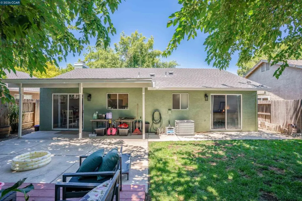 3020 Janessa Way Stockton, CA 95205