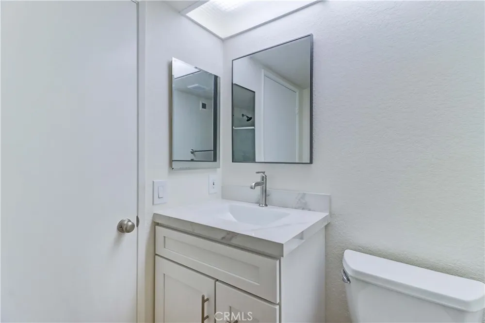26928 Carnelian #247 Mission Viejo, CA 92691