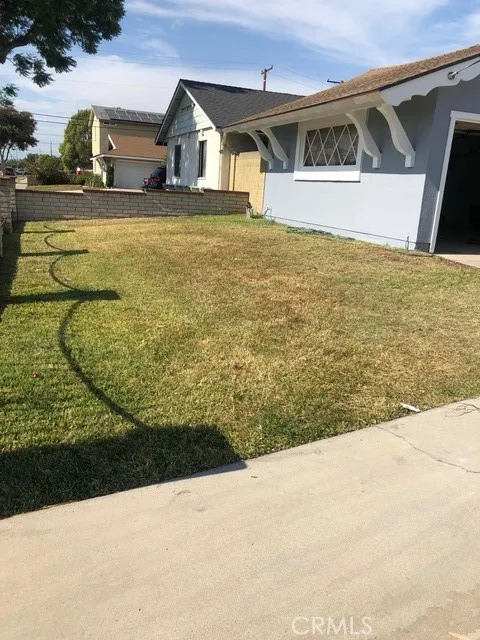 7986 El Monte Drive Buena Park, CA 90620
