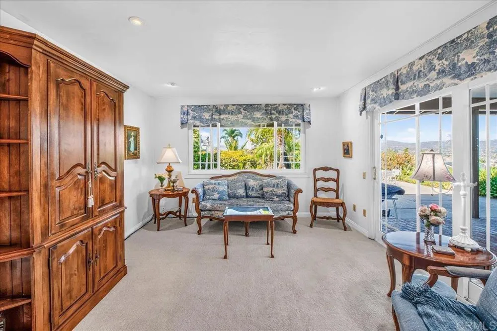 1600 Swallow Drive El Cajon, CA 92020