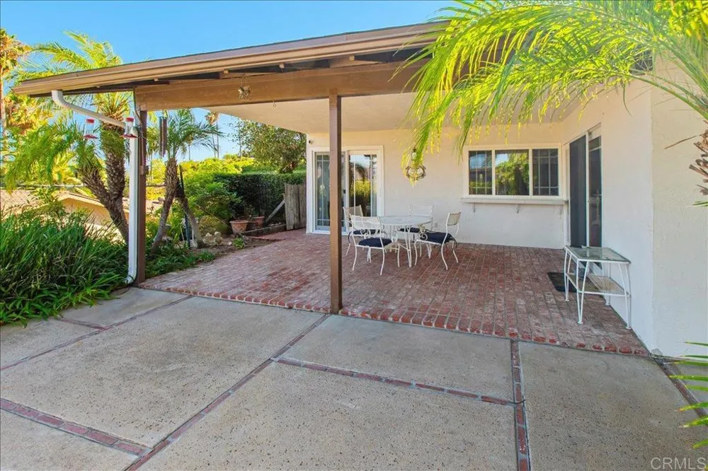 1600 Swallow Drive El Cajon, CA 92020