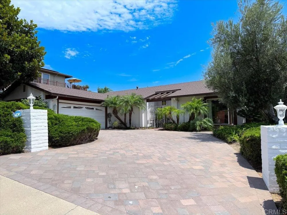1600 Swallow Drive El Cajon, CA 92020