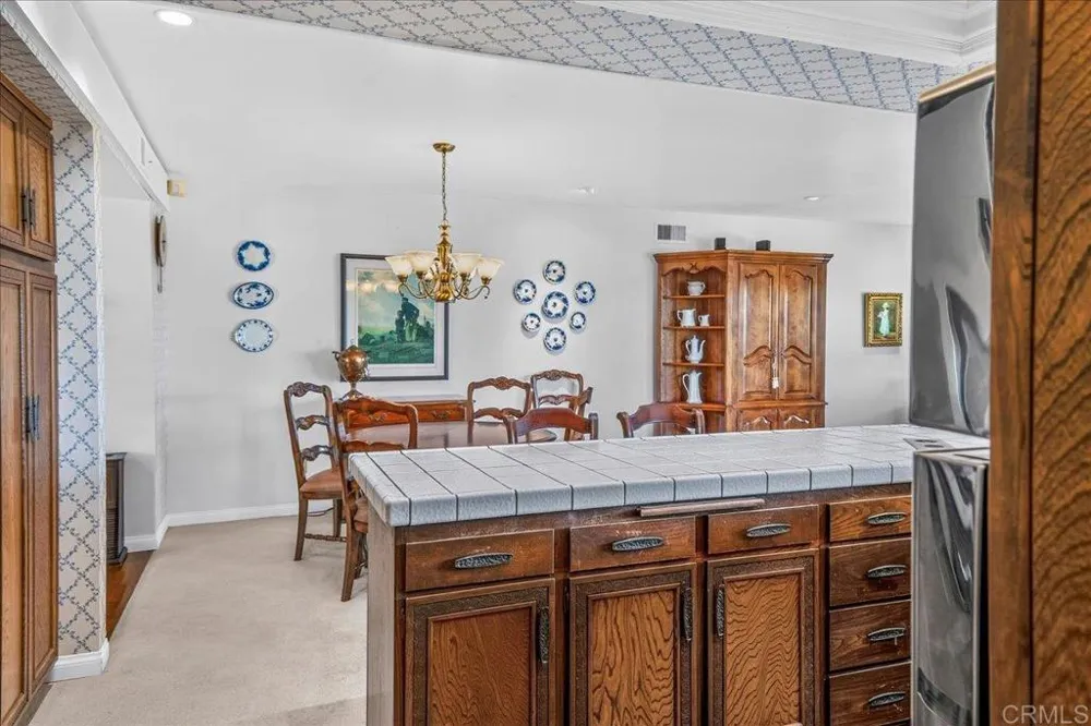 1600 Swallow Drive El Cajon, CA 92020