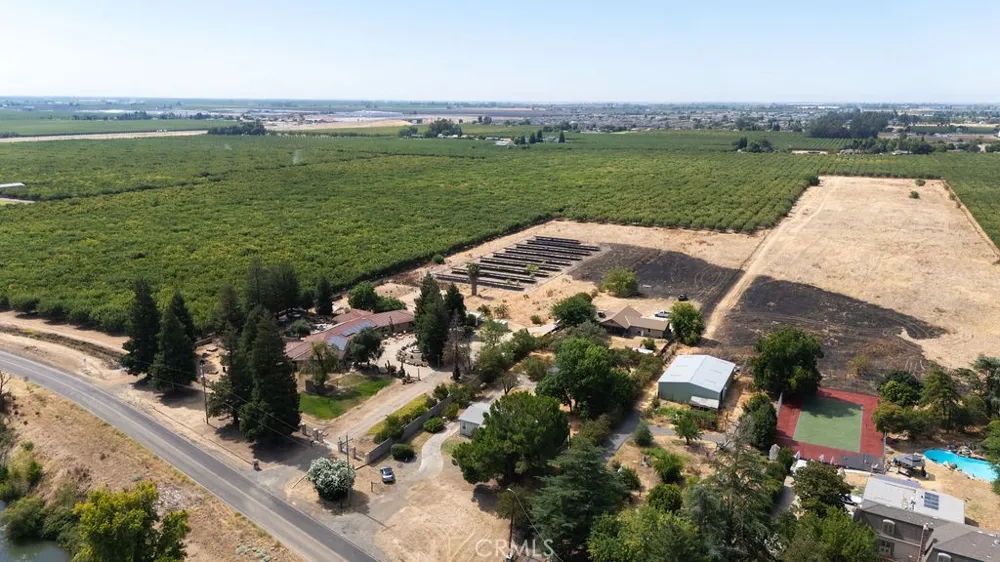 2924 E South Bear Creek Merced, CA 95348