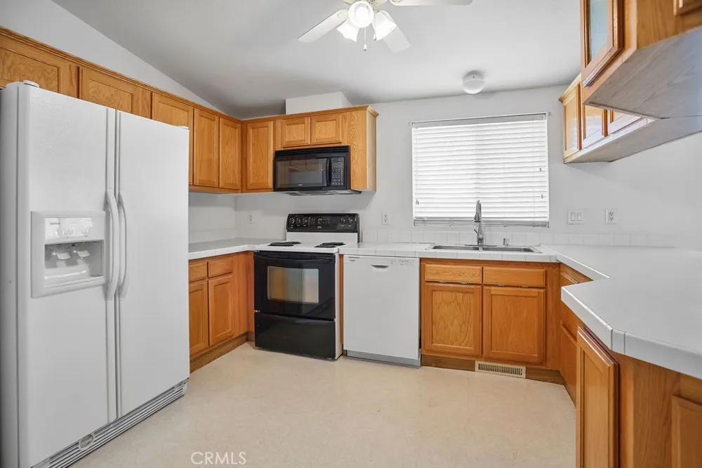 2924 E South Bear Creek Merced, CA 95348