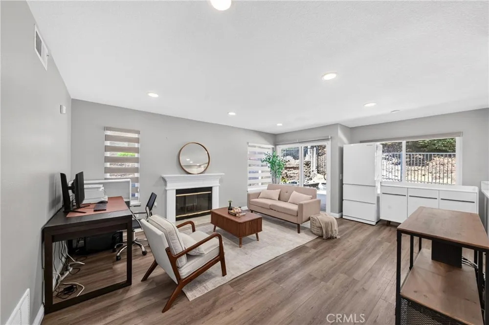 16119 Ridgeview Lane La Mirada, CA 90638