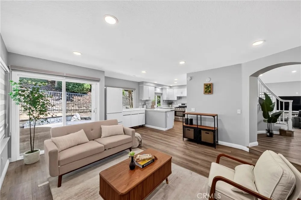 16119 Ridgeview Lane La Mirada, CA 90638
