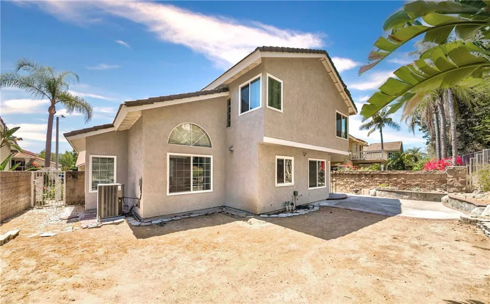 16119 Ridgeview Lane La Mirada, CA 90638