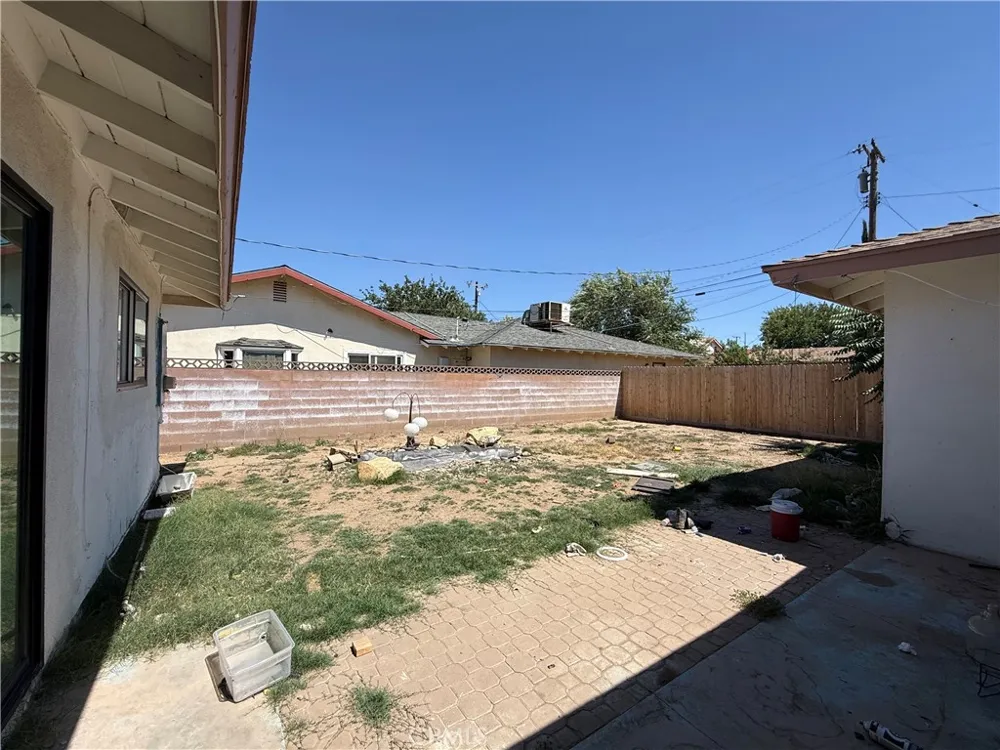 538 Heyer Street Lancaster, CA 93534