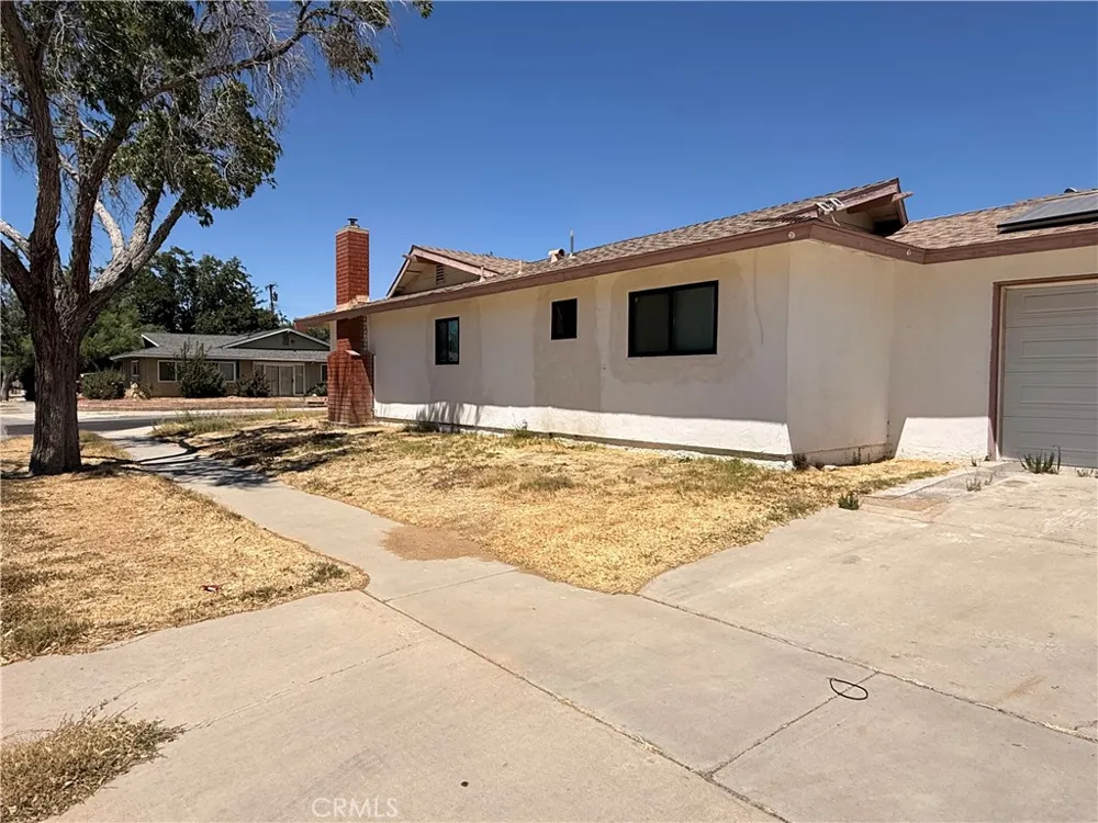 538 Heyer Street Lancaster, CA 93534