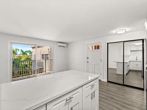 4057 Brant St UNIT 8