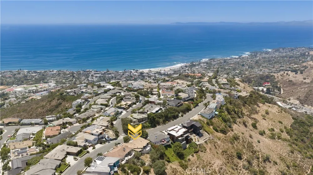 1505 Skyline Drive Laguna Beach, CA 92651