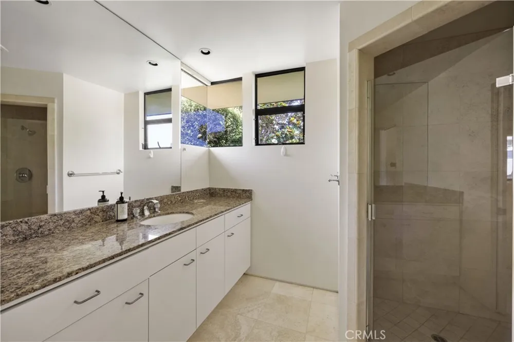 1505 Skyline Drive Laguna Beach, CA 92651