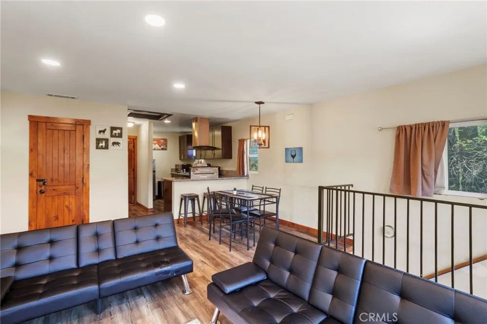 29251 Lake Brook Cedar Glen, CA 92321