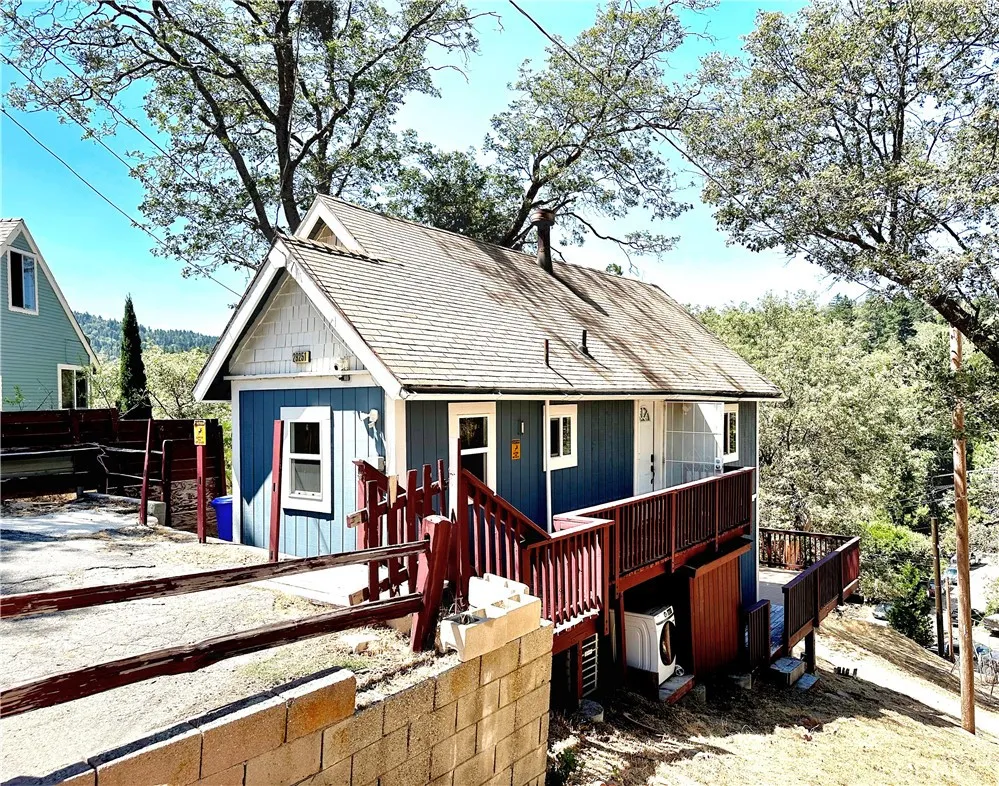 29251 Lake Brook Cedar Glen, CA 92321