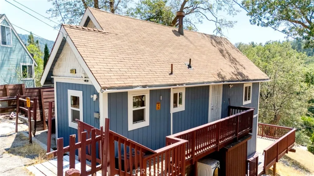 29251 Lake Brook Cedar Glen, CA 92321