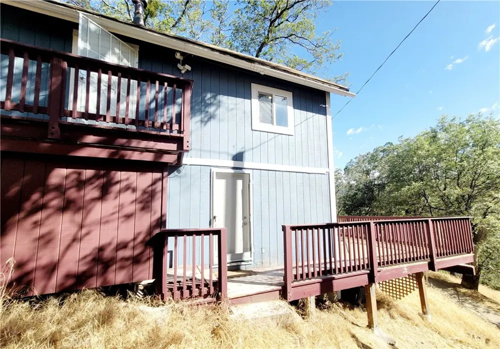 29251 Lake Brook Cedar Glen, CA 92321