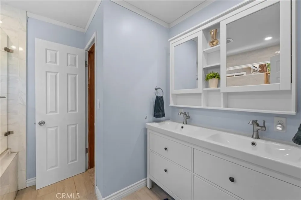 2170 Spring Oak Running Springs, CA 92382