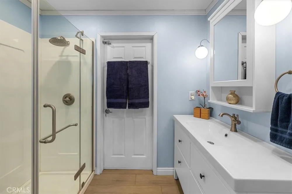 2170 Spring Oak Running Springs, CA 92382
