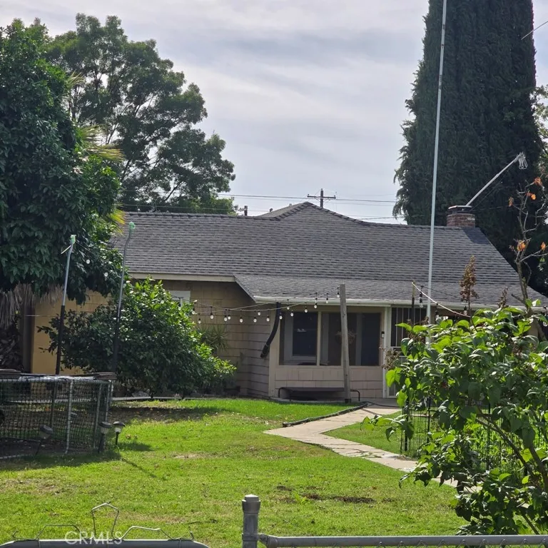 9834 Live Oak, CA 95953
