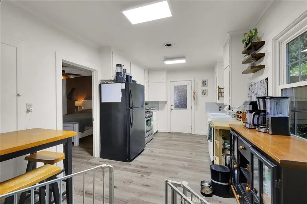 9834 Live Oak, CA 95953