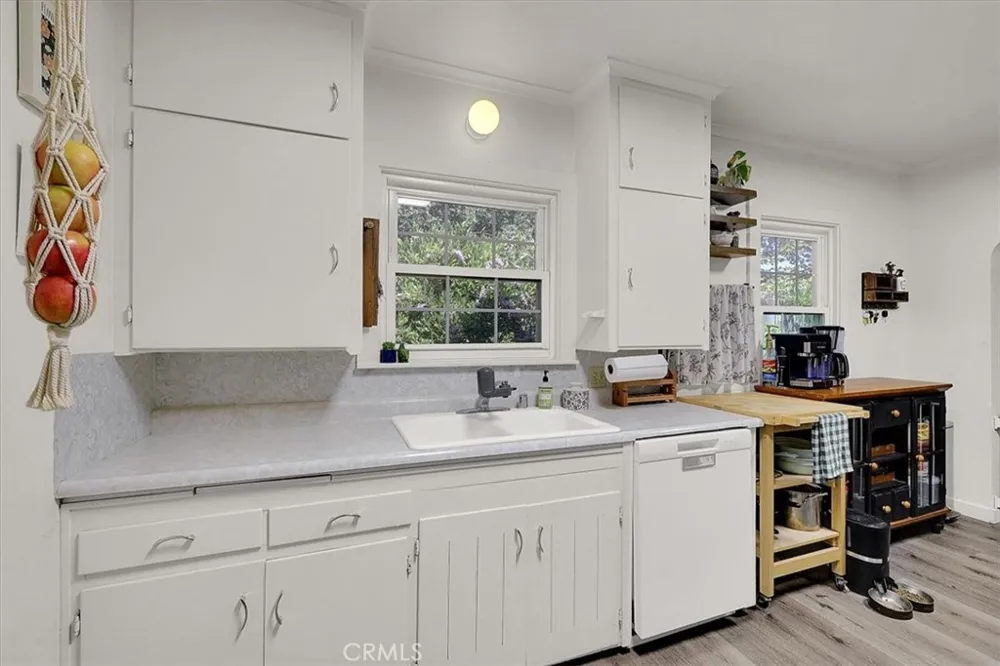 9834 Live Oak, CA 95953