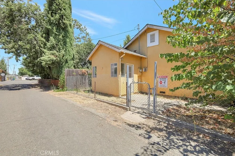 9834 Live Oak, CA 95953