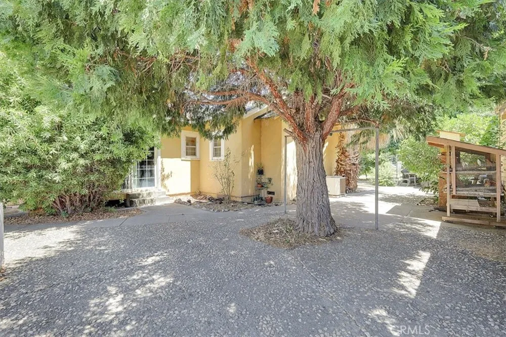 9834 Live Oak, CA 95953