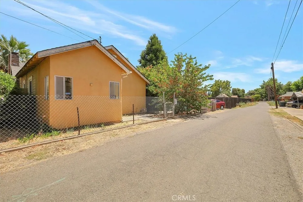 9834 Live Oak, CA 95953