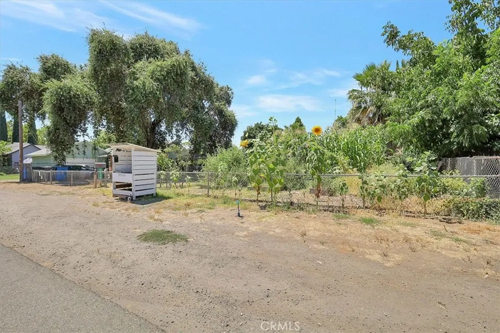 9834 Live Oak, CA 95953