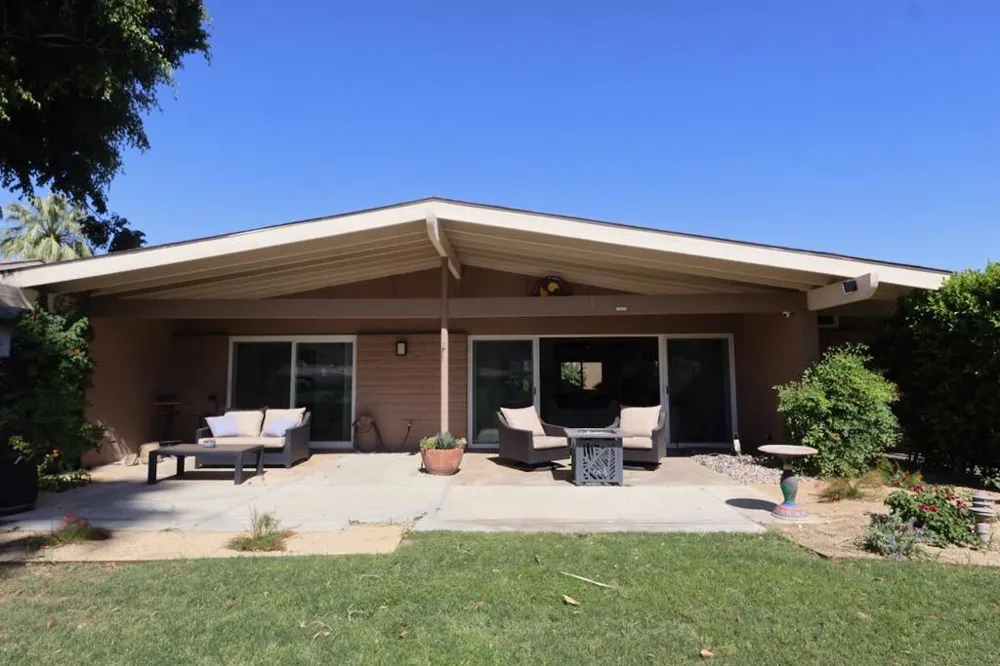 49151 Washington Street La Quinta, CA 92253