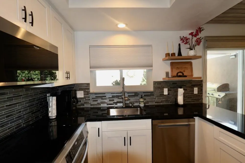 49151 Washington Street La Quinta, CA 92253