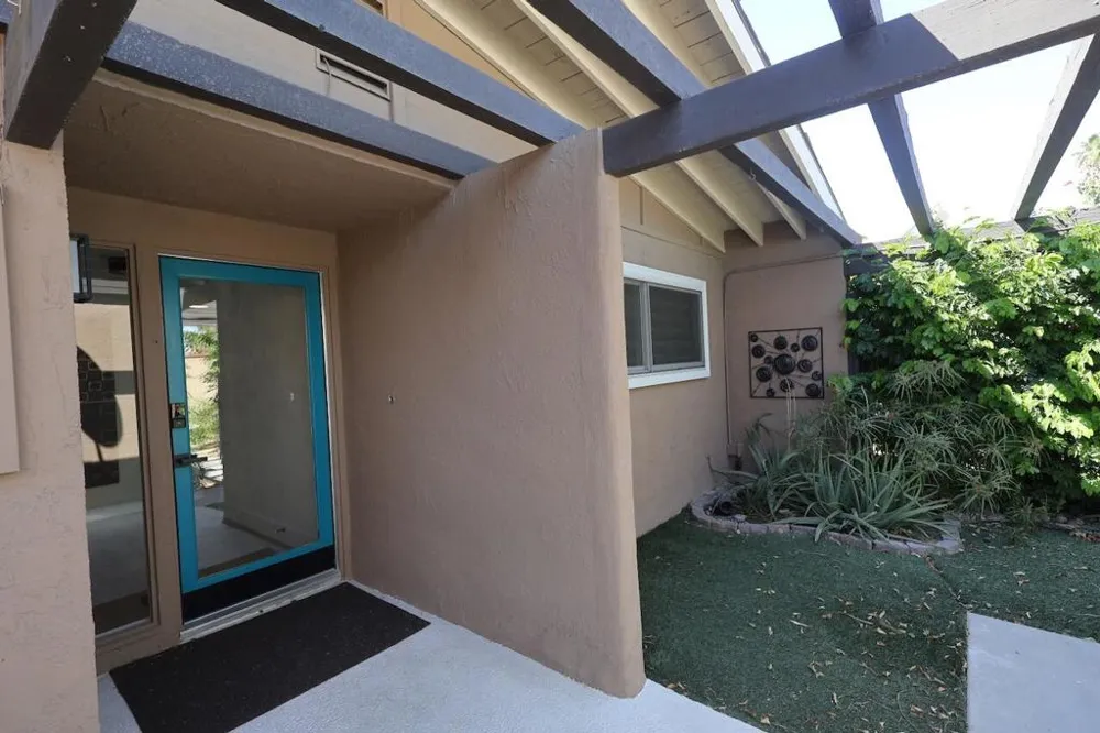 49151 Washington Street La Quinta, CA 92253