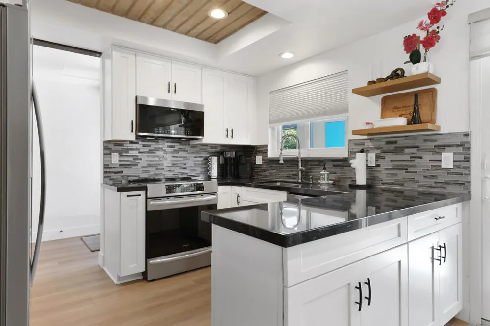 49151 Washington Street La Quinta, CA 92253